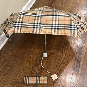 Vintage Burberry Umbrella